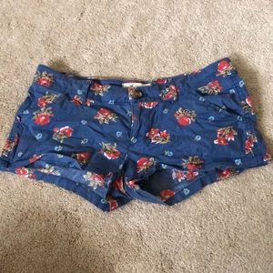Floral hollister shorts